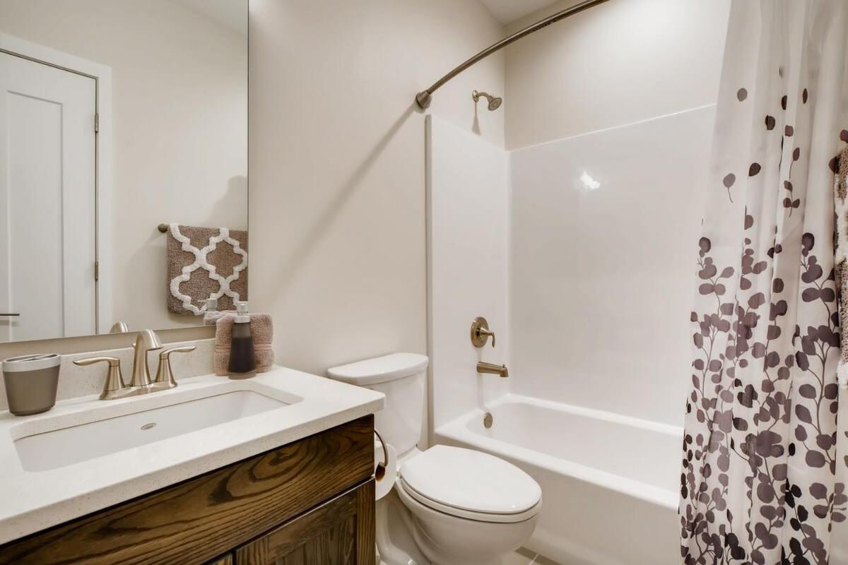 Elbert'S Escape Sleeps 8 Lakefront Views Джорджтаун Экстерьер фото